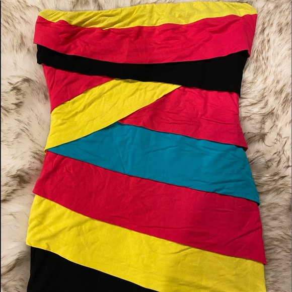 Beautiful colorful dress - Never used - size small - Picture 10 of 10